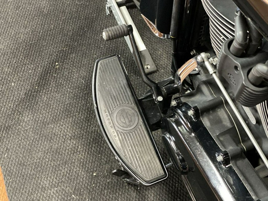 2018 Harley-Davidson FLHC - Softail Heritage Classic