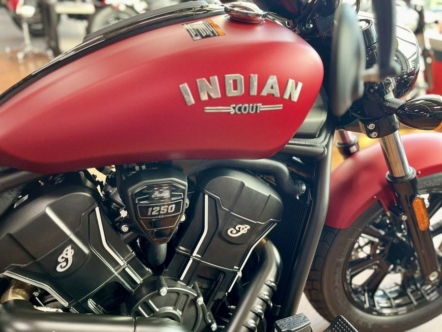 2025 Indian Motorcycle® Scout® Bobber Limited Sunset Red Smoke