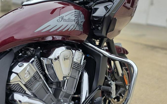 2023 Indian Motorcycle® Challenger® Limited Maroon Metallic