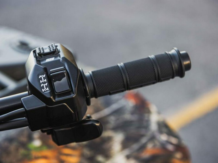 2026 Can-Am® Outlander DPS 700 Wildland Camo