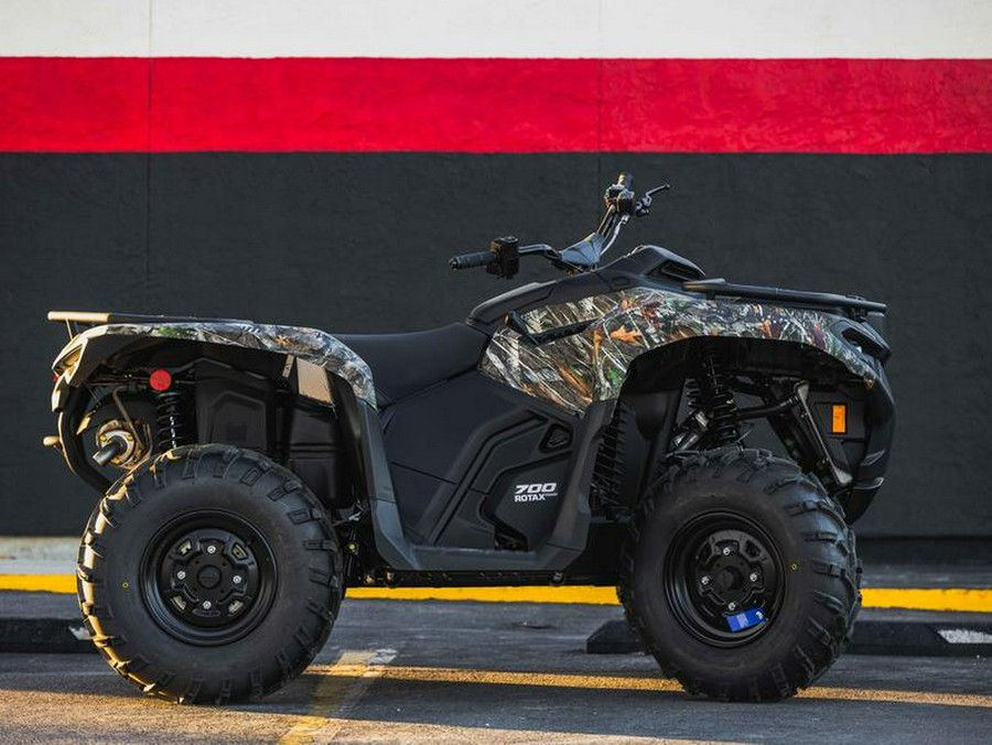 2026 Can-Am® Outlander DPS 700 Wildland Camo
