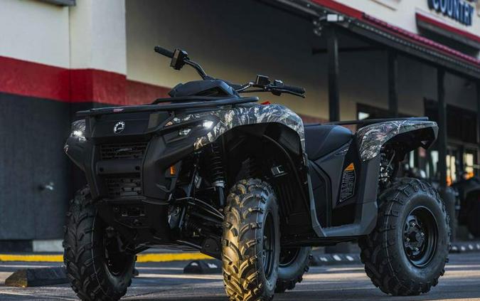 2026 Can-Am® Outlander DPS 700 Wildland Camo