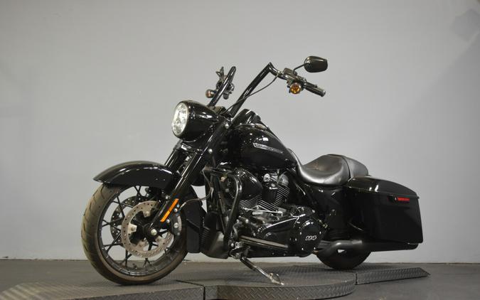 2020 Harley-Davidson Road King Special Vivid Black