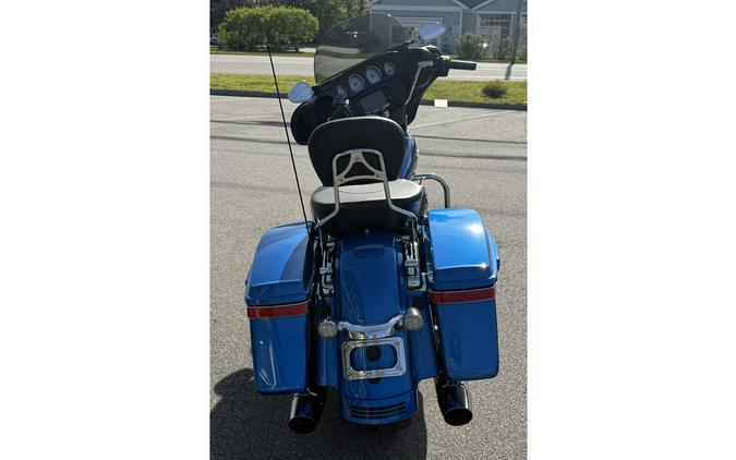 2018 Street Glide® Base - Harley-Davidson®