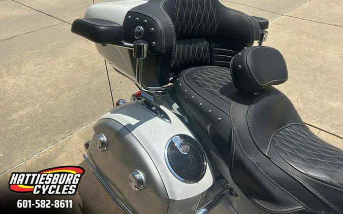 2018 Indian Roadmaster ABS Pearl White over Star Silver