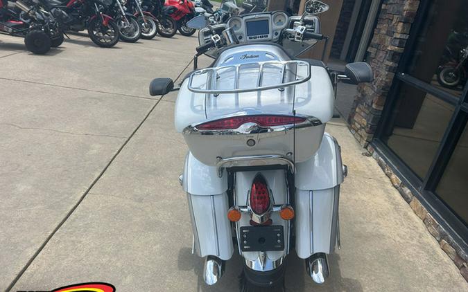 2018 Indian Roadmaster ABS Pearl White over Star Silver