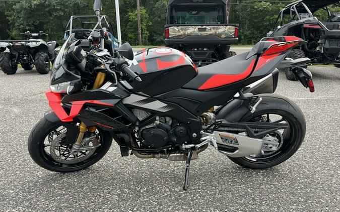 2026 Aprilia Tuono V4 Factory