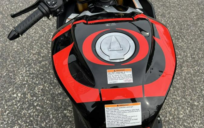 2026 Aprilia Tuono V4 Factory