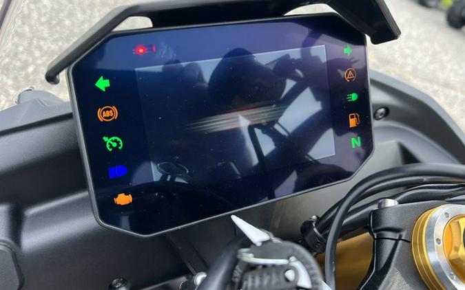 2026 Aprilia Tuono V4 Factory
