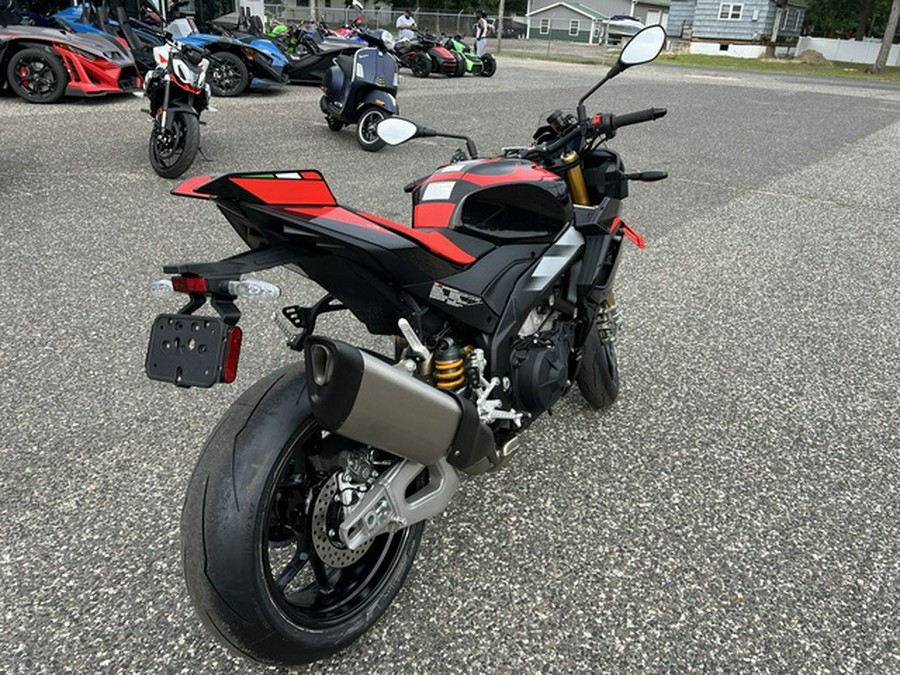 2026 Aprilia Tuono V4 Factory
