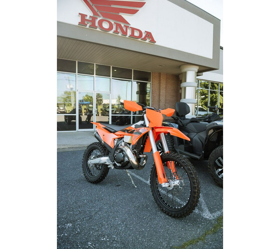 2025 KTM 250 XC