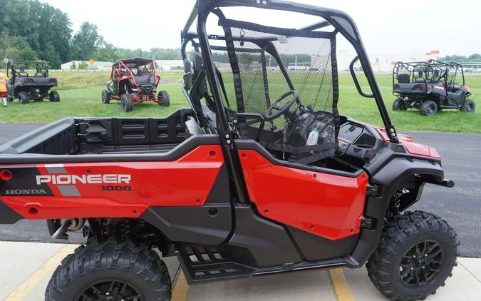 2024 Honda PIONEER 1000 DELUXE