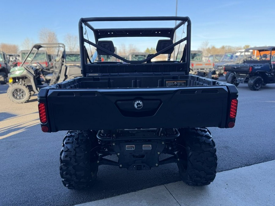 2025 Can-Am® Defender DPS HD9 Stealth Black