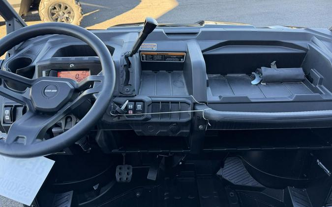 2025 Can-Am® Defender DPS HD9 Stealth Black