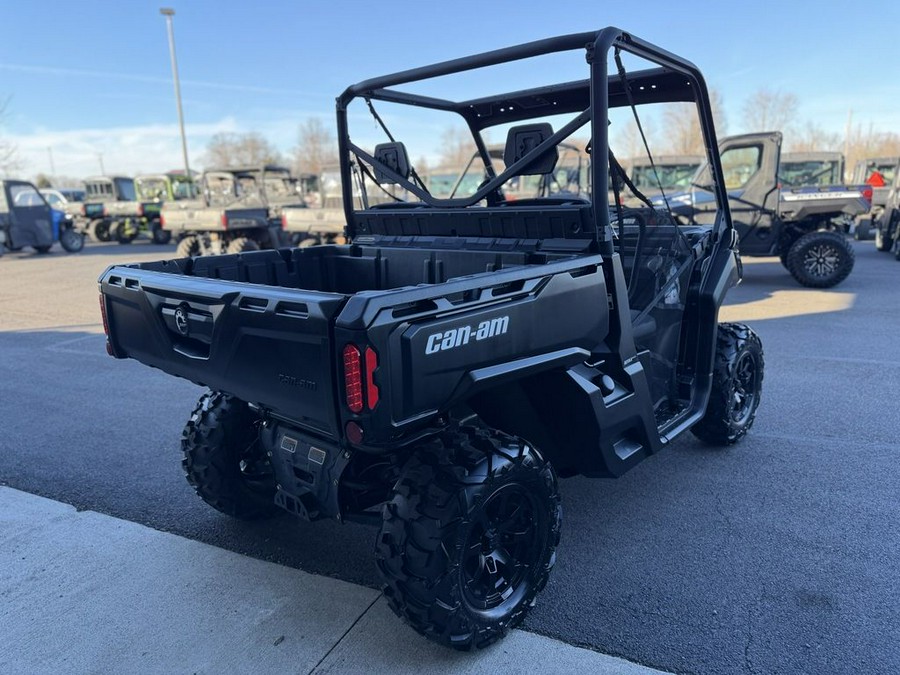2025 Can-Am® Defender DPS HD9 Stealth Black