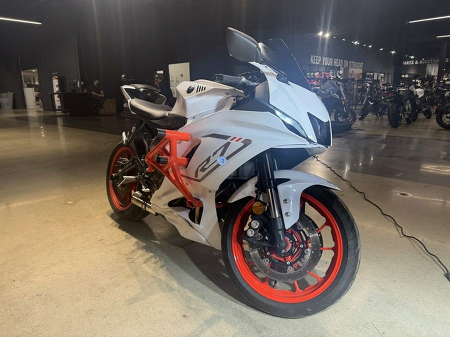2023 Yamaha YZF R7