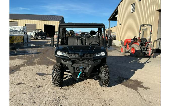 2026 Can-Am DEF MAX XT HD9