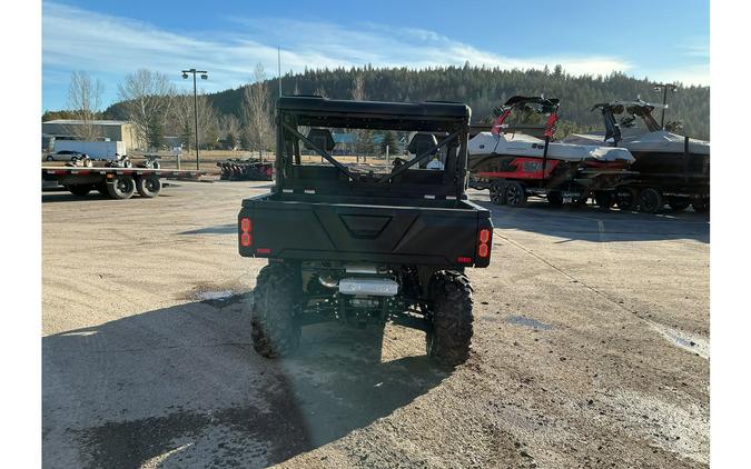 2026 Can-Am DEF MAX XT HD9