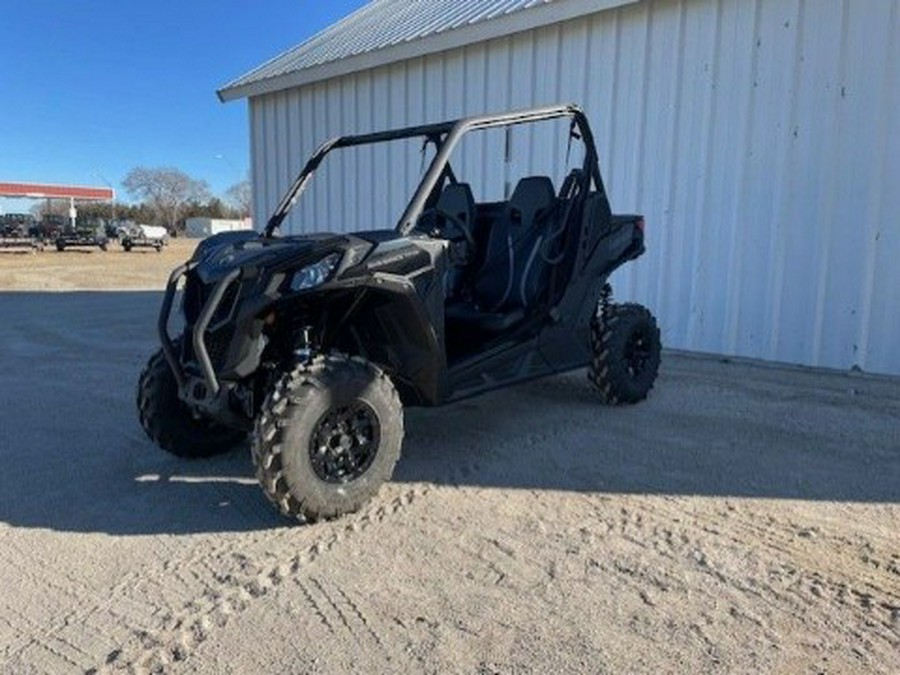 2025 Can-Am Maverick Trail DPS 700