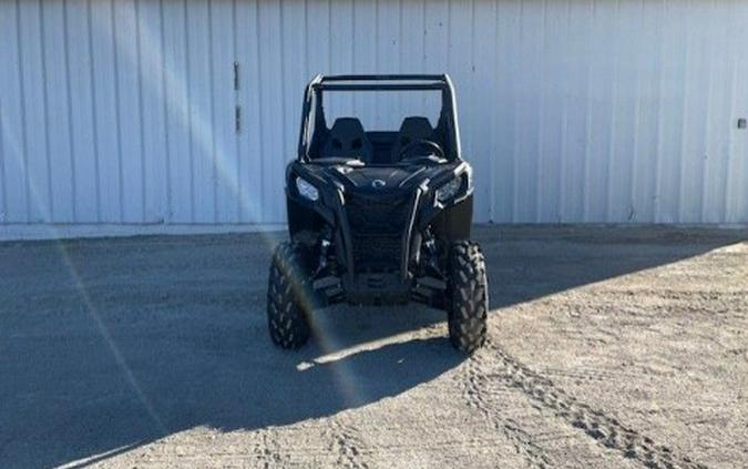 2025 Can-Am Maverick Trail DPS 700
