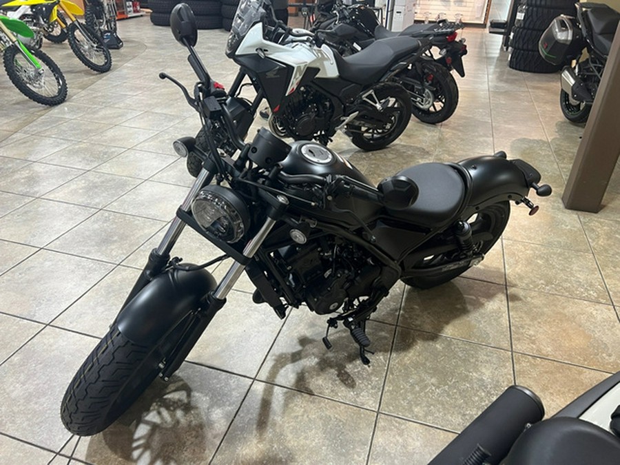 2026 Honda Rebel 300 E-Clutch