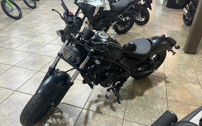 2026 Honda Rebel 300 E-Clutch