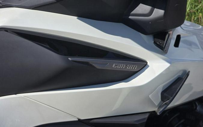 2026 Can-Am Spyder RT