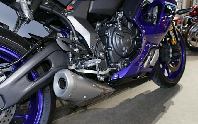2025 Yamaha YZF-R7