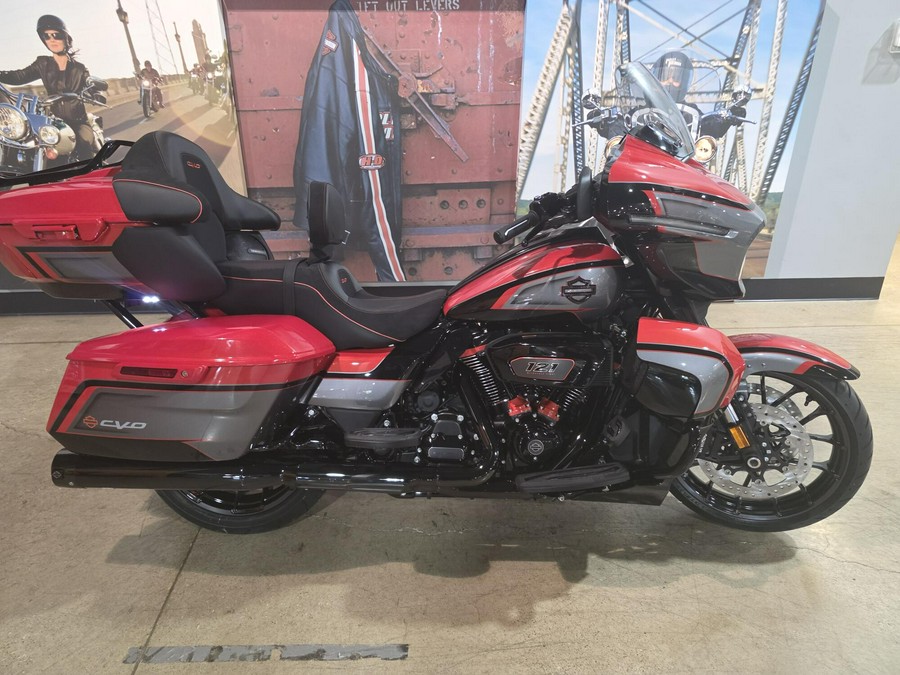 2026 Harley-Davidson CVO Street Glide Limited FLHXLSE