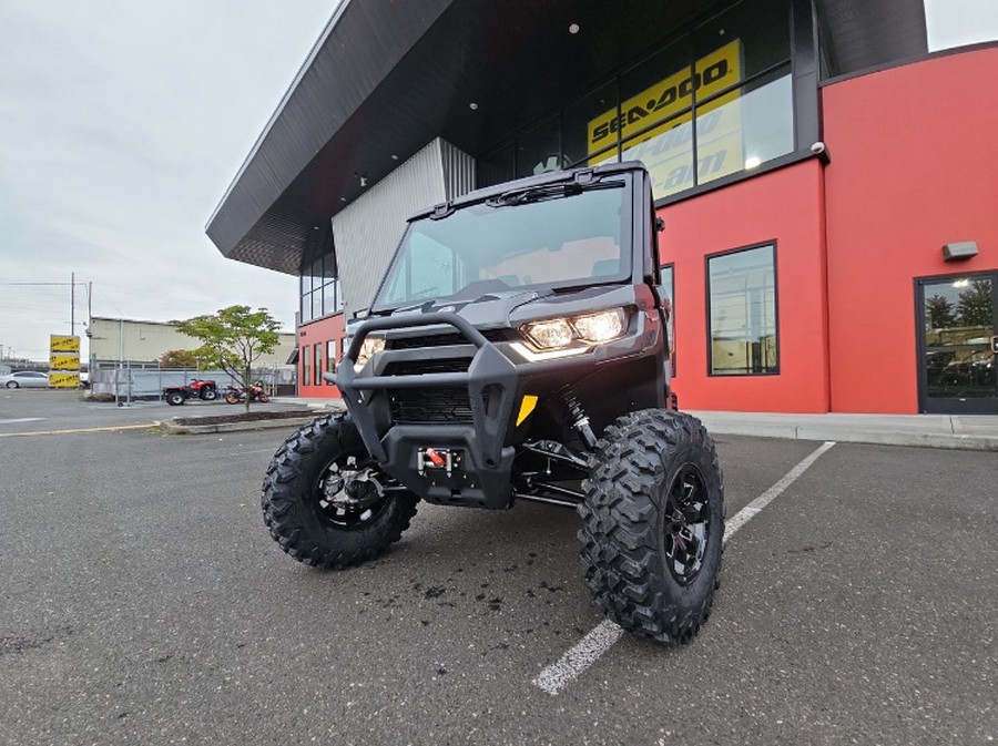 2024 Can-Am Defender Limited