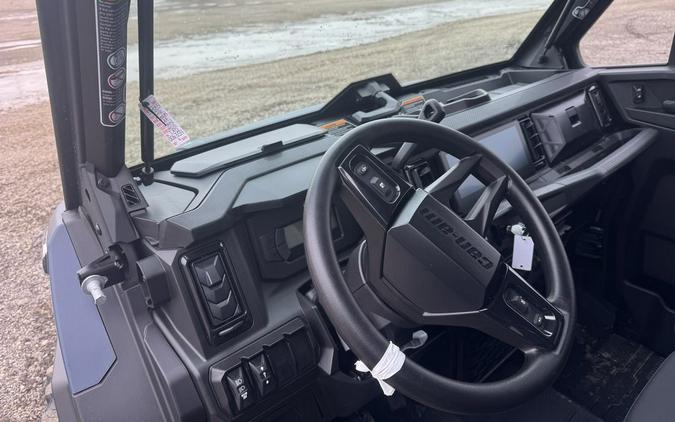 2026 Can-Am Defender MAX Limited HD11