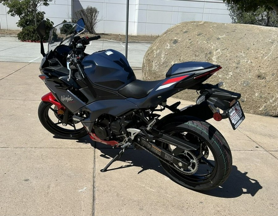 2026 Kawasaki Ninja 500 ABS Metallic Matte Twilight Blue