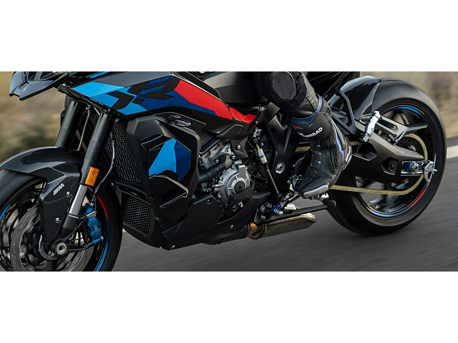 2026 BMW M 1000 XR