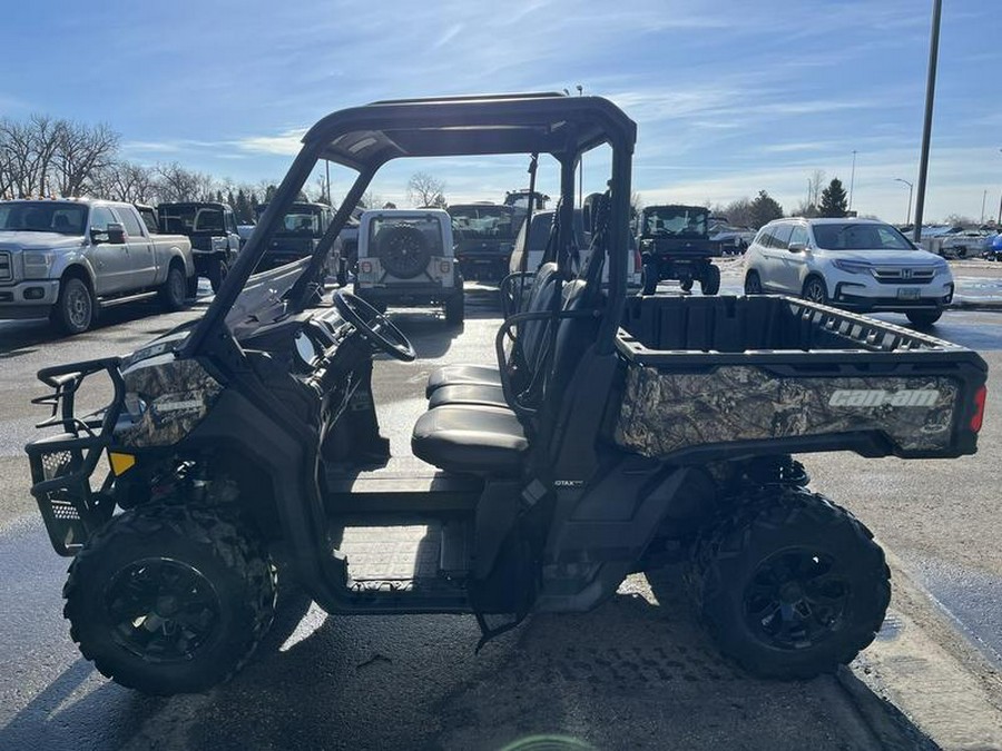 2017 Can-Am® Defender XT™ HD10 Mossy Oak Break-up Country Camo