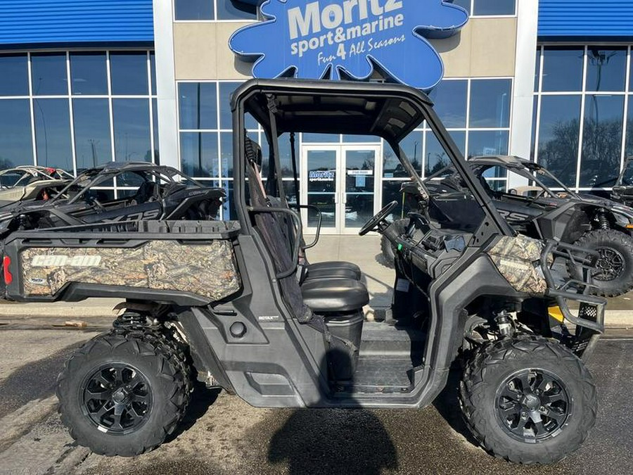 2017 Can-Am® Defender XT™ HD10 Mossy Oak Break-up Country Camo