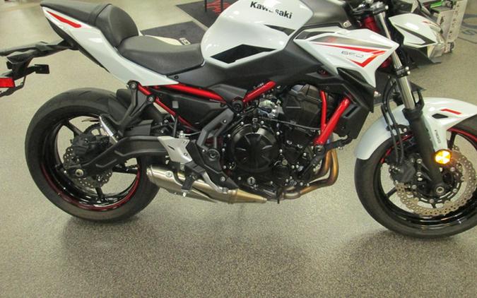 2022 Kawasaki ER 650 KNF