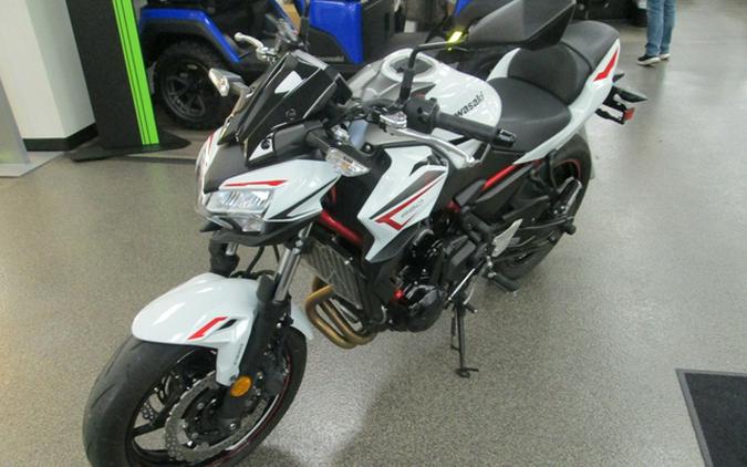 2022 Kawasaki ER 650 KNF