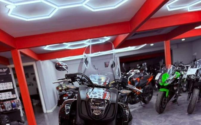 2014 Honda Gold Wing® Valkyrie®