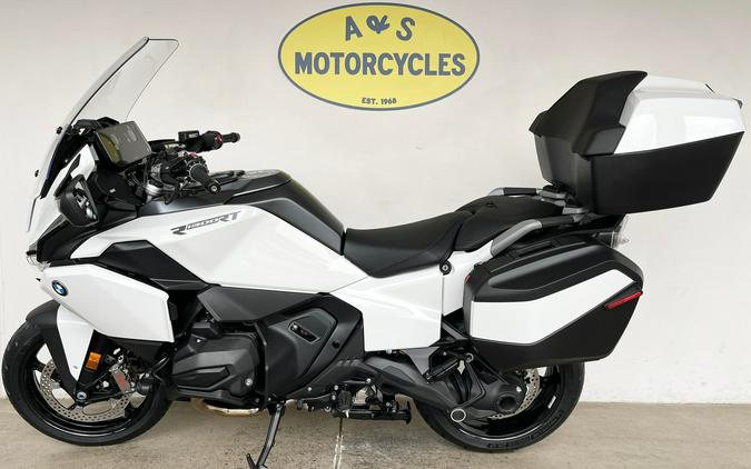 2026 BMW R1300RT
