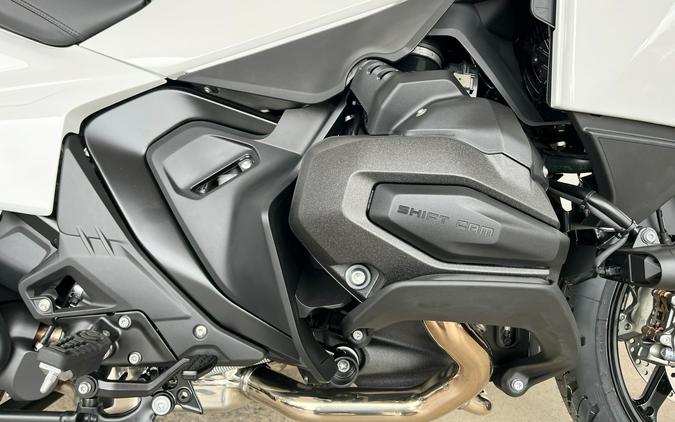 2026 BMW R1300RT