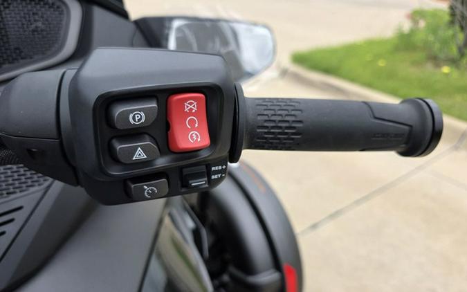 2026 Can-Am Spyder RT Limited Dark