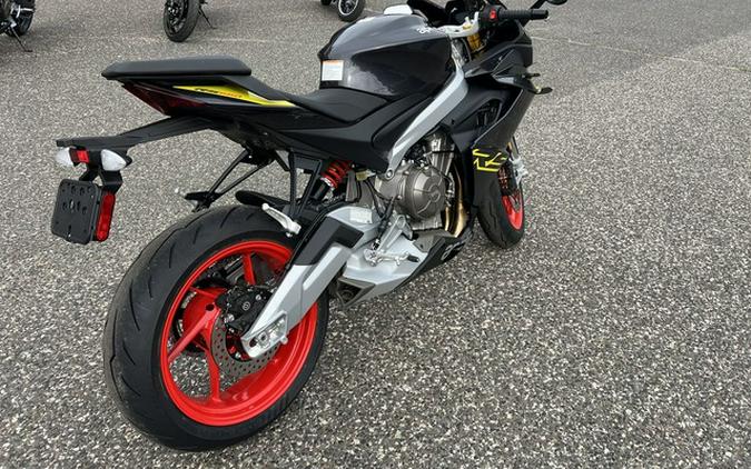 2026 Aprilia RS 660