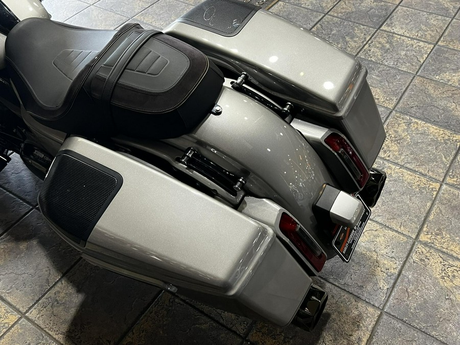 FLTRXSE 2023 CVO Road Glide
