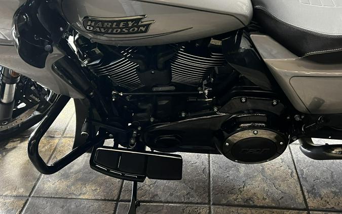 FLTRXSE 2023 CVO Road Glide