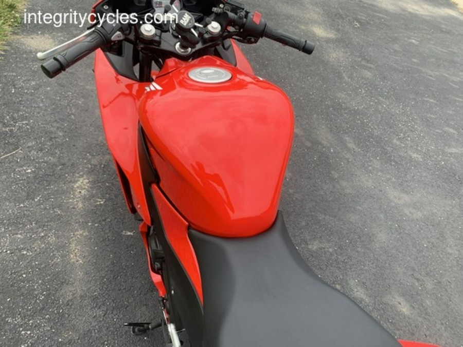 2015 Honda® CBR300R