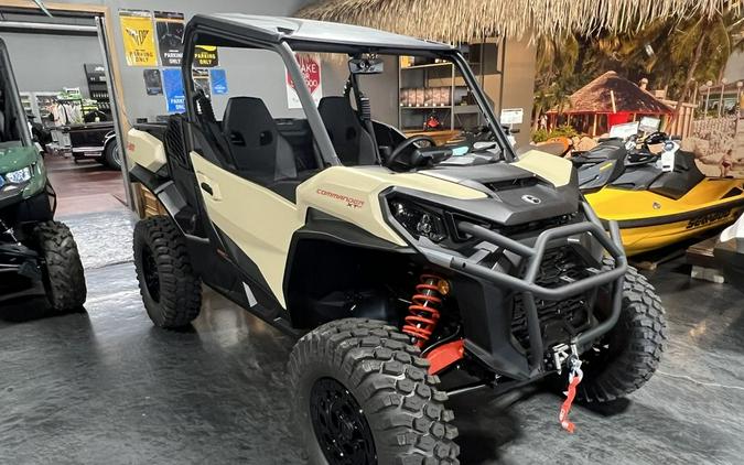 2023 Can-Am® Commander XT-P