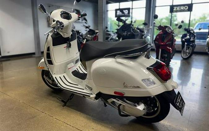 2025 Vespa GTS 310 Super