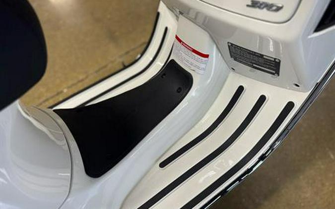 2025 Vespa GTS 310 Super