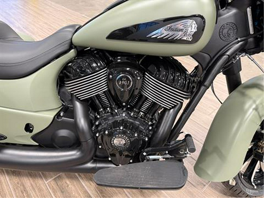 2025 Indian Motorcycle Springfield® Dark Horse®