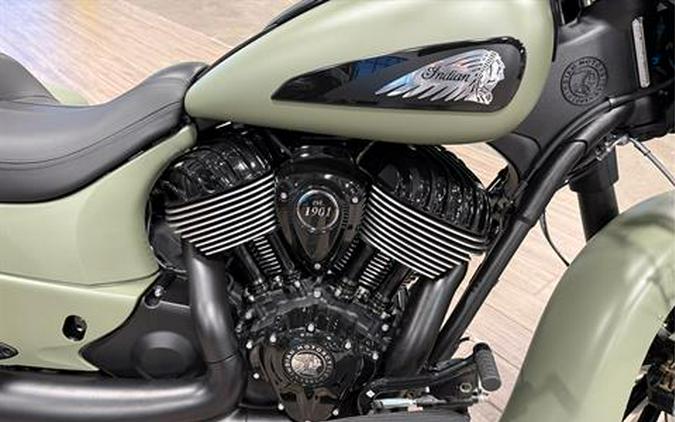 2025 Indian Motorcycle Springfield® Dark Horse®